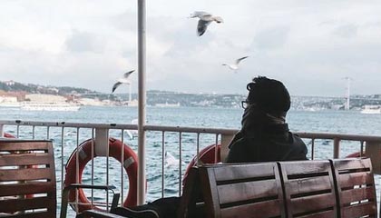 九游体育娱乐-那不勒斯主场翻船，不敌萨索洛跌出前四，那不勒斯新球场