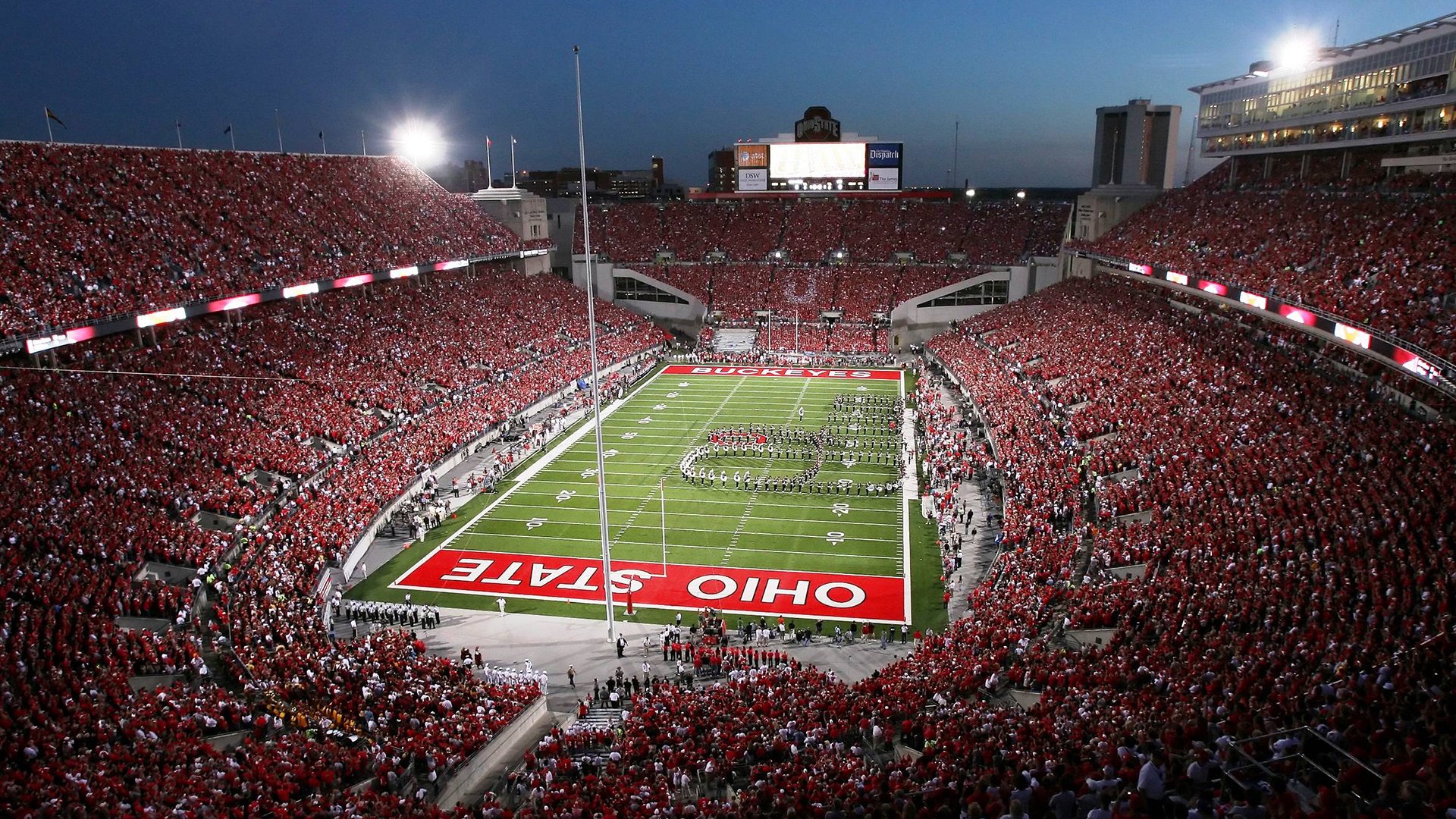 九游体验-突发篮球裁判误判引争议，篮球裁判可纠正的失误