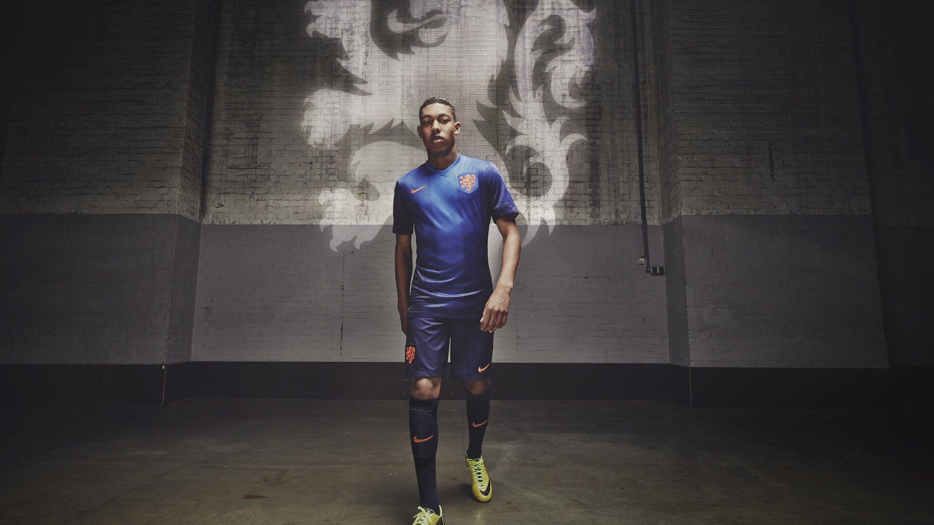 皇家贝蒂斯中场掌控增强调度全场节奏,皇家贝蒂斯b队